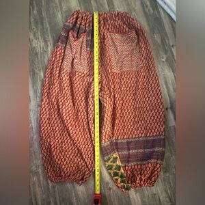 Kantha Bae 'JOGGER' pants